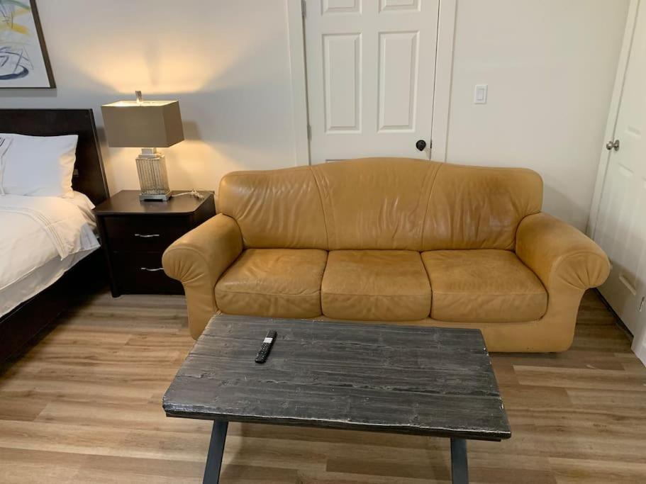 Country Studio Pet Friendly Port Alberni Buitenkant foto